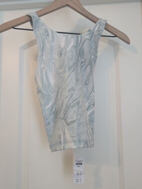 NWT - Light Blue Marble Print Crop Tank Top - Abercrombie & Fitch - Small